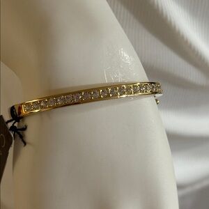 Carolee Gold Bracelet with Clear Stones